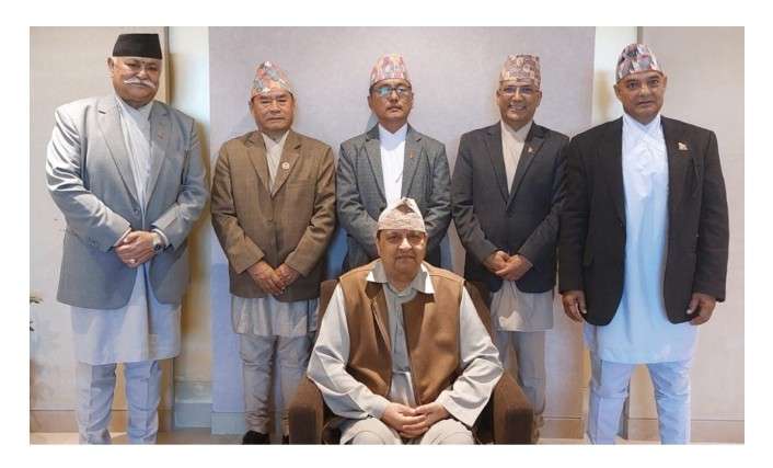 पूर्वराजा ज्ञानेन्द्र र राप्रपाका शीर्ष नेताहरुबीच भेटघाट