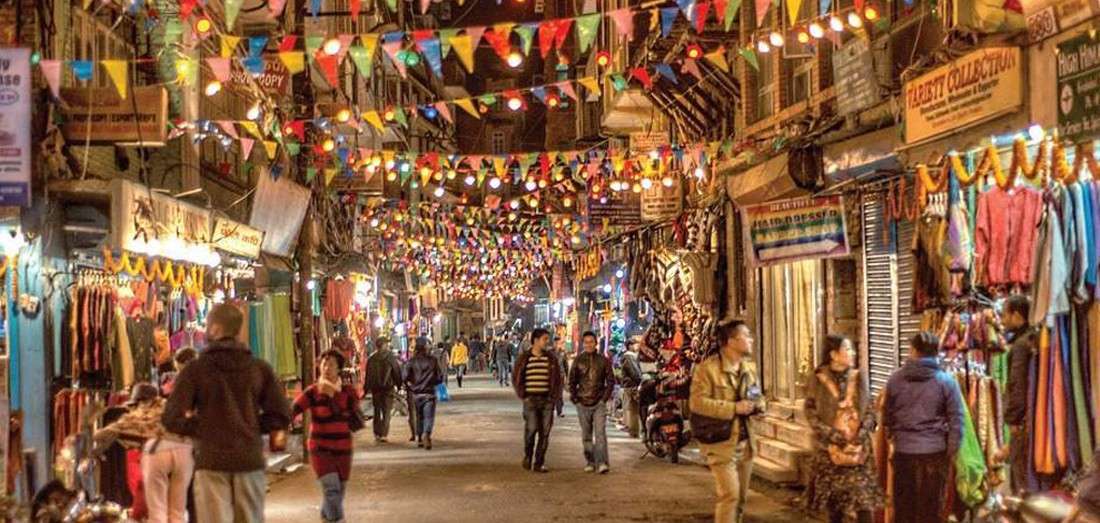 ‘ठमेलमा पर्यटक आए, व्यापार बढेन’